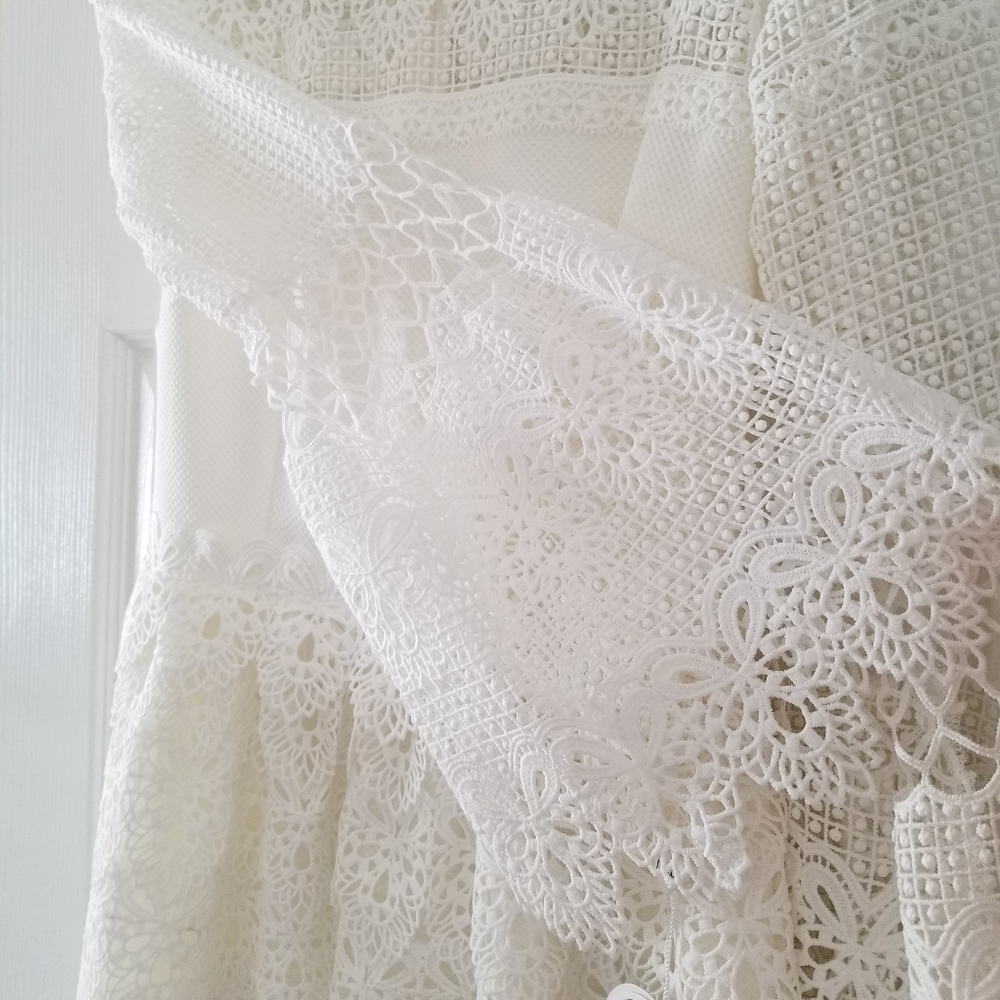 European design Lou dress - Picture 6 of 7